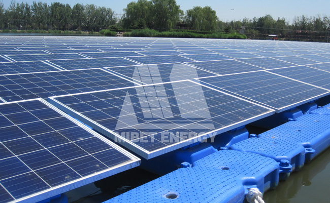 水上漂浮光伏電站建設(shè)要注意什么？水上發(fā)電系統(tǒng)如何選擇？