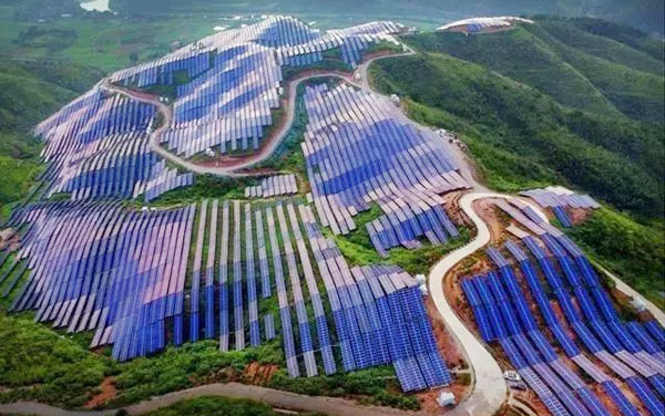 集中式光伏電站是什么？集中式光伏電站有什么優(yōu)缺點(diǎn)？