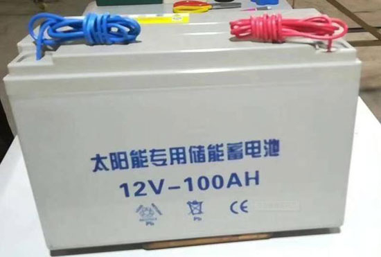 太陽能蓄電池的工作原理是什么？